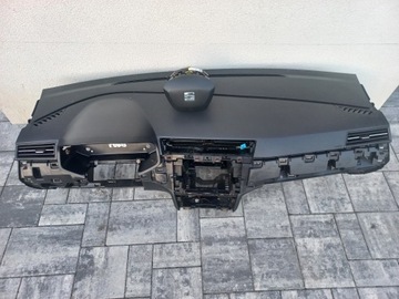 KONZOLA DESKA ROZDĚLOVAČE SEAT ARONA 2018 R.