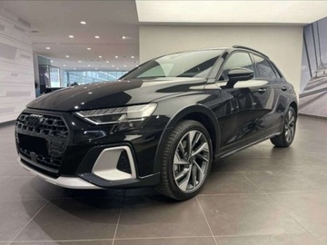 Audi A3 8Y 2025 AUDI A3 TFSI quattro allstreet Hatchback 2.0 (204 KM) 2025, zdjęcie 3