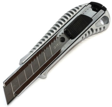 DEDRA NÓŻ NOŻYK DO TAPET OSTRZE ŁAMANE 18 mm M9017