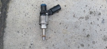 Audi Allroad C6 Q7 A8 D3 4.2 FSI BVJ wtryskiwacz benzyna 079906036C