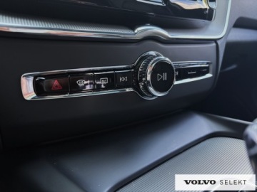 Volvo XC60 II Crossover Plug-In Facelifting 2.0 T8 455KM 2023 Volvo XC 60 T8 Plug-In 310 + 145 KM AWD Ultimate D, zdjęcie 16