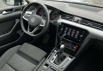 Volkswagen Passat B8 Variant Facelifting 1.5 TSI EVO 150KM 2023 Volkswagen Passat Variant Variant Business Pakiety, ACC, Kamera, GPS, Pod, zdjęcie 15