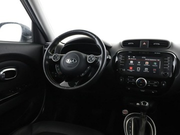 Kia Soul II 1.6 VGT CRDi 136KM 2016 Kia Soul Spirit automat panorama skóra navi, zdjęcie 15