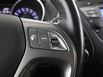 Hyundai ix35 SUV Facelifting 1.6 GDI 135KM 2014 Hyundai ix35 niski przebieg półskóra PDC grzane, zdjęcie 27