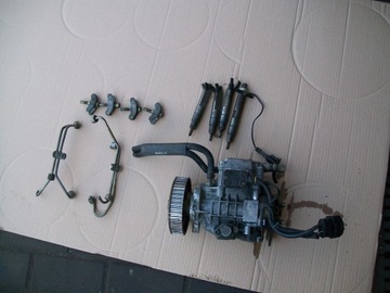 POMPA WTRYSKOWA +WTRYSKI VW POLO 9N GOLF 1.9 SDI