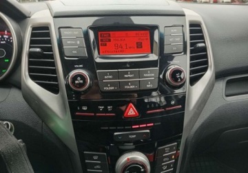  SsangYongKGM Tivoli Zarejestrowany - benzyna - 1,6 - 128 KM - przebieg - 1, zdjęcie 31