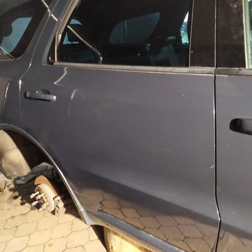 DODGE DURANGO DVEŘE