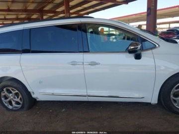 Chrysler Pacifica II 2023 Chrysler Pacifica 2023r., 3.6L 3.6 Benzyna 287KM, zdjęcie 4