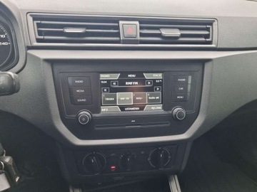 Seat Ibiza V Hatchback 5d 1.0 MPI 75KM 2018 Seat Ibiza Seat Ibiza 1.0 Reference Benzyna 75KM, zdjęcie 19