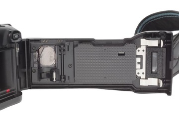 MINOLTA DYNAX 5000i (кузов) - отличное состояние - недорого