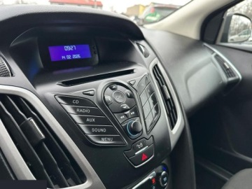 Ford Focus III Kombi 1.0 EcoBoost 125KM 2012 Ford Focus 1.0 EcoBoost STart-Stopp-System Trend 125KM 2012r, zdjęcie 15