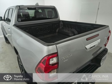 Toyota Hilux VIII Podwójna kabina Facelifting 2.8 D-4D 204KM 2023 Toyota Hilux 2.8 D-4D Double Cab SR5 4x4 2.8 D-4D, zdjęcie 15