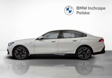 BMW Seria 5 G90-91 Touring 2.0 520d 197KM 2025 BMW Seria 5 520d xDrive M Sport, Panorama, Harman Kardon, Hak, Gwarancja, zdjęcie 1