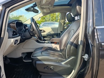 Chrysler Pacifica II 3.6 V6 Hybrid 264KM 2022 pacifica Limited Plug-In Hybrid, Automat, Niski przebieg ,2 X klucz, zdjęcie 18