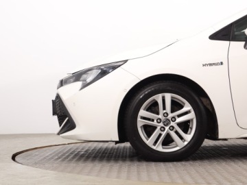Toyota Corolla XII Hatchback 1.8 Hybrid 122KM 2019 Toyota Corolla 1.8 Hybrid, Salon Polska, zdjęcie 14