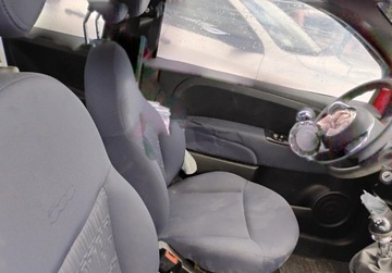 Fiat 500 II Seria 4 1.0 mHEV 70KM 2022 Fiat 500 2022r, Salonowy, HYBRID. Uszkodzony prawy przod i lewy bok. 70KM, zdjęcie 10