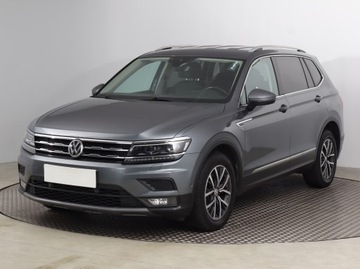 Volkswagen Tiguan Allspace SUV 1.4 TSI ACT 150KM 2018 VW Tiguan Allspace 1.4 TSI, Salon Polska, zdjęcie 1