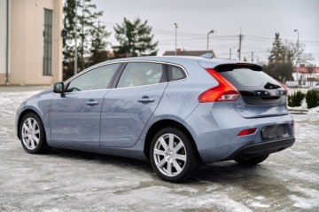 Volvo V40 II Hatchback Facelifting 2.0 D2 120KM 2018 VOLVO V40 INSCRIPTION PANORAMA SKÓRA AUTOMAT, zdjęcie 8