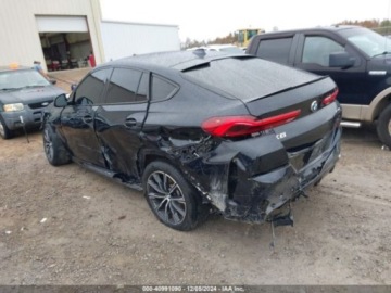 BMW X6 G06 2023 BMW X6 xdrive40i, 2023r., 4x4, 3.0L 3.0 Benzyna 335KM, zdjęcie 3