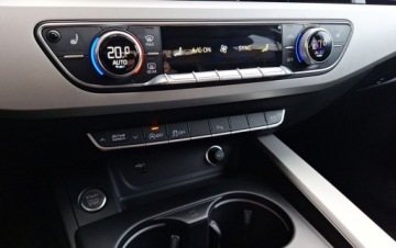 Audi A4 B9 Limousine Facelifting 2.0 40 TFSI 204KM 2021 Audi A4 Limousine 40TFSI 204KM Quattro Advanced Stronic AmbienteLEDSm.I.Vi, zdjęcie 13