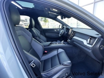 Volvo XC60 II Crossover Plug-In Facelifting 2.0 T8 455KM 2025 Volvo XC 60 XC60 T8 Plug-In Black Edition ! | AWD, zdjęcie 27