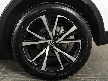 Toyota C-HR II SUV Plug-In 2.0 Hybrid Dynamic Force Plug-in  223KM 2025 Od ręki - Style 2.0 Hybrid Dynamic Force Plug-in 223KM | Podgrzewane fotele, zdjęcie 10