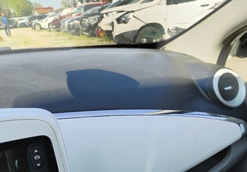 Renault ZOE I 2016 Renault Zoe 122016r. ELEKTRYK. AUTOMAT. Uszkodzony tyl. Elektryczny 58KM, zdjęcie 18