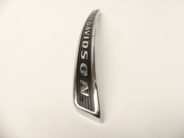 ЭМБЛЕМА ПРАВАЯ ЛОГОТИП МЕТАЛЛИЧЕСКИЙ БАК 14100836 HARLEY DAVIDSON STREET GLIDE