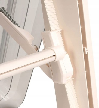 Мансардное окно МПК 70х50 Midi Heki 700х500 вентиляция