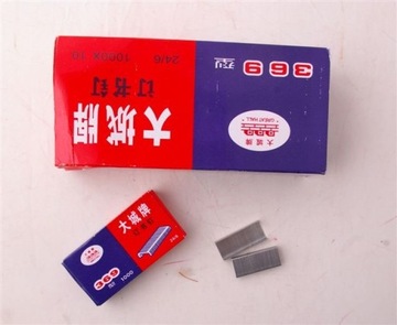 СКОБЫ ИЗ ОЦИНКОВАННОЙ СТАЛИ ДЛЯ ОФИСА