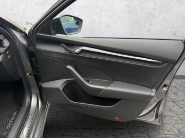 Skoda Octavia IV Liftback 1.5 TSI EVO 150KM 2023 Skoda Octavia Skoda Octavia IV 1.5 TSI / 150 KM Sp, zdjęcie 33