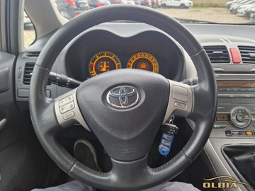 Toyota Auris I Hatchback 5d Facelifting 2.0 D-4D DPF 126KM 2009 Toyota Auris 2.0 D D-4D Soul Zarejestrowana Ladna 2.0 Diesel 126KM, zdjęcie 27