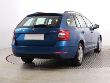 Skoda Octavia III Kombi Facelifting 1.6 TDI 115KM 2018 Skoda Octavia 1.6 TDI, Salon Polska, Klima, zdjęcie 4