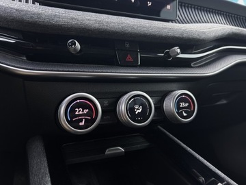 Skoda Superb III Kombi Facelifting 2.0 TDI SCR 150KM 2024 Skoda Superb Combi Podgrz.fotele + kierownica| Kam, zdjęcie 26