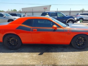 Dodge Challenger III 2018 Dodge Challenger Rt 392 6.4 Benzyna 485KM, zdjęcie 8
