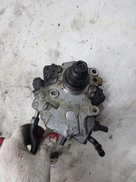POMPA WTRYSKOWA MERCEDES W205 2.2 CDI A6510703101