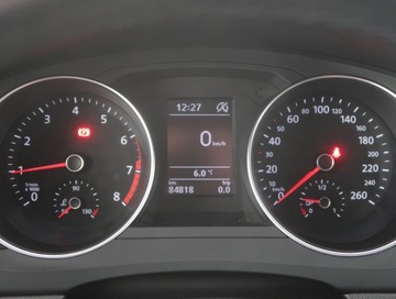 Volkswagen Jetta VI Sedan Facelifting 1.2 TSI 105KM 2017 VW Jetta 1.2 TSI, Salon Polska, 1. Właściciel, zdjęcie 10