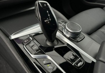 BMW Seria 5 G30-G31 Touring Plug-In 2.0 530e 292KM 2022 BMW Seria 5 M-Pakiet Hybryda Plug-In Skora Navi Kamera Full Led FV23, zdjęcie 25