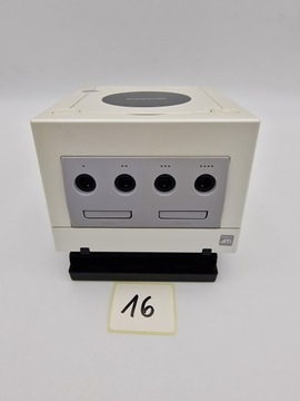 КОНСОЛЬ NINTENDO GAMECUBE DOL-101 PAL, БЕЛАЯ КАРТОННАЯ КОРОБКА