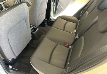 Mazda 2 III Hatchback Facelifting 1.5 SKYACTIV-G 90KM 2023 Mazda 2 MAZDA 2 1.5 BENZ 90 KM Automat 2023r Warszawa 1.5 Benzyna, zdjęcie 4