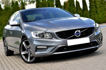 Volvo S60 II Sedan Facelifting 2.0 D3 DRIVE-E 150KM 2015 Volvo S60 R-Desing Bi Xenon Ledy Digital City, zdjęcie 10