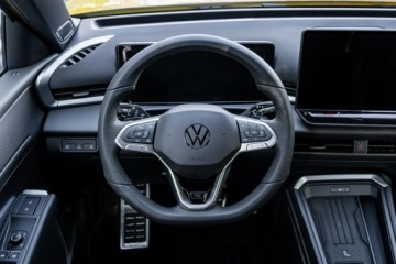 Volkswagen T-Roc I SUV Facelifting 1.5 TSI ACT 150KM 2025 Volkswagen T-Roc NOWY T-ROC 2025! Wersja R-Line, zdjęcie 17