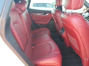 Maserati Levante 2017 Maserati Levante S Luxury 2017 3.0l 3.0 Benzyna 424KM, zdjęcie 10