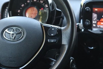 Toyota Aygo II Hatchback 3d Facelifting 1.0 VVT-i 72KM 2020 Toyota Aygo 1.0 VVT-i, Salon Polska, Skóra, Navi, zdjęcie 17