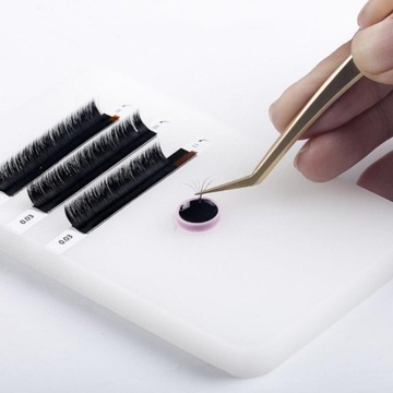 100 шт. Стаканчики с клеем для наращивания ресниц.