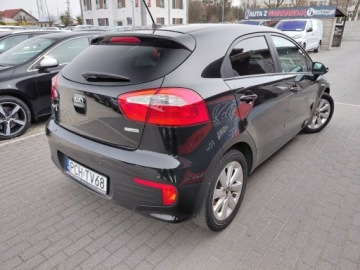 Kia Rio III Sedan Facelifting 1.4 DOHC CVVT 109KM 2016 Kia Rio Navi Kamera Klimatronik Sensor Podgrzewana kierownica PDC Alu 1.4, zdjęcie 6