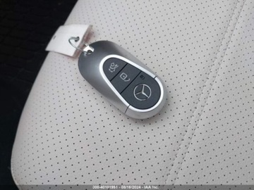 Mercedes 2023 Mercedes-Benz Klasa C Mercedes-Benz C-Class C 300 4MATIC Sedan 2.0 Benzyna, zdjęcie 13