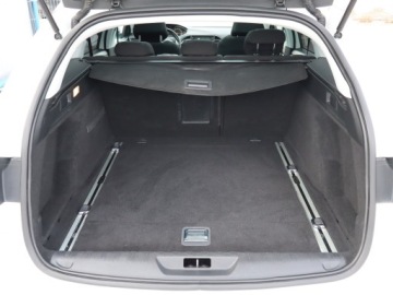 Peugeot 308 II SW 1.2 PureTech 130KM 2015 Peugeot 308 1.2 PureTech, Automat, Navi, Klima, zdjęcie 13