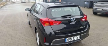 Toyota Auris II 2014 Toyota Auris Toyota Auris 1.8 Hybryda 99KM, zdjęcie 5