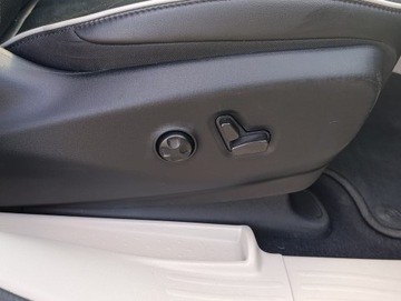 Chrysler Pacifica II 3.6 V6 Hybrid 264KM 2022 pacifica Limited Plug-In Hybrid, Automat, Niski przebieg ,2 X klucz, zdjęcie 5